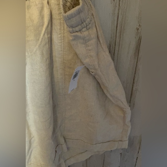 COPY - Old Navy Womens 4x Beige Linen High-Rise Pull-On Shorts NWT! - Picture 4 of 10